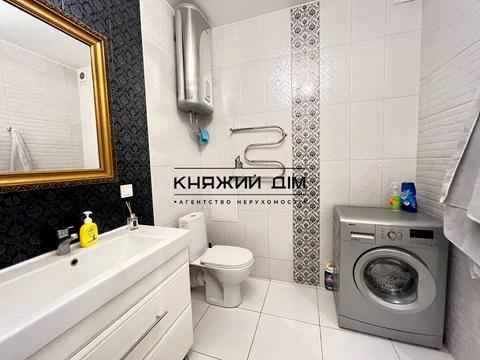 квартира за адресою Київ, Драгоманова вул., 40-З