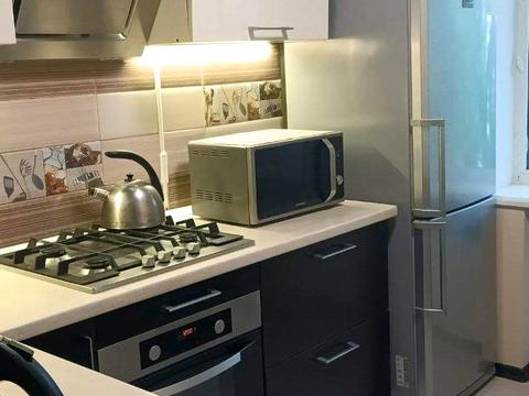 квартира за адресою Квартальна вулиц вул. (Гладкова), 20