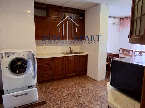 квартира за адресою Йорданська вул. (Лайоша Гавро), 11-А