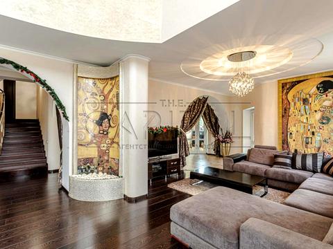 дом по адресу вул. Лесі Українки, 7