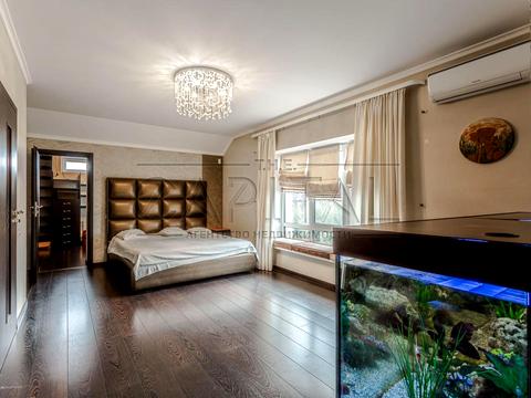 дом по адресу вул. Лесі Українки, 7