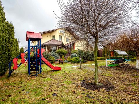 дом по адресу вул. Лесі Українки, 7