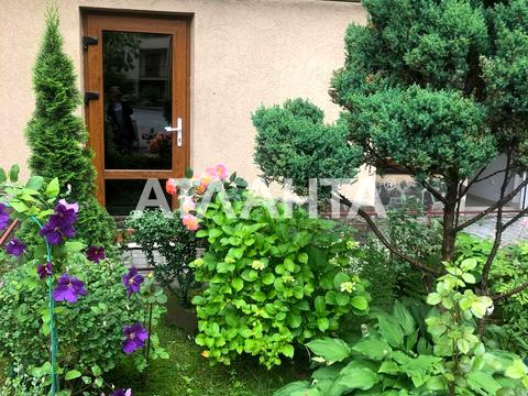 коммерческая по адресу Павла Тичини ул., 2-А