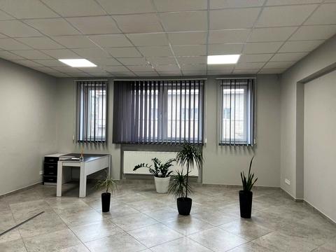 комерційна за адресою Кардинала Любомира Гузара вул., 49