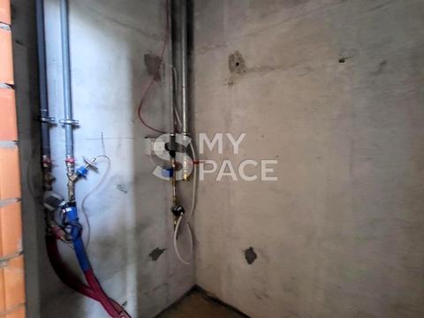 комерційна за адресою Київ, Осокорська вул., 2а