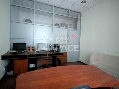 коммерческая по адресу Антоновича, 24