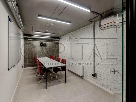 коммерческая по адресу Мишуги Олександра вул, 6