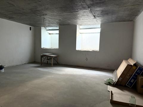 комерційна за адресою Матвія Донцова вул. (Тургенєвська), 24