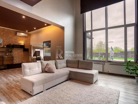 будинок за адресою с. Нові Безрадичі, Садова, 1