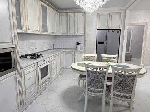 квартира за адресою Академіка Шалімова вул., 69