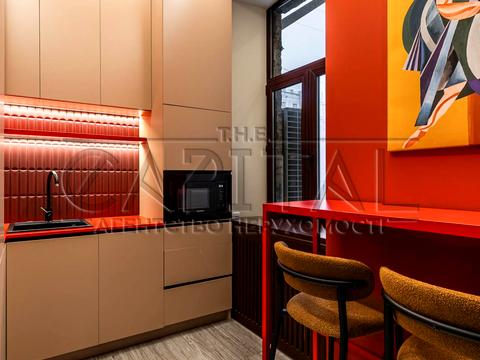 коммерческая по адресу Антоновича ул. (Горького), 9