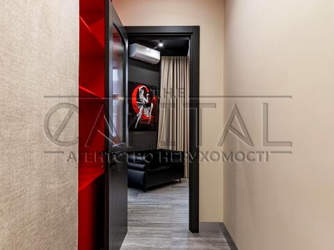 коммерческая по адресу Антоновича ул. (Горького), 9