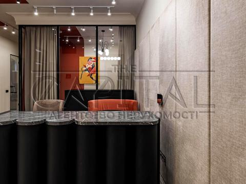 коммерческая по адресу Антоновича ул. (Горького), 9