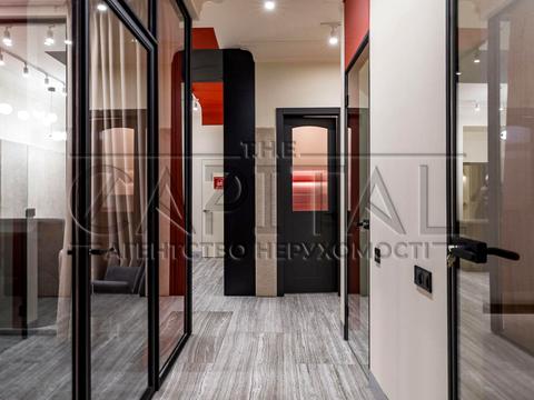 коммерческая по адресу Антоновича ул. (Горького), 9