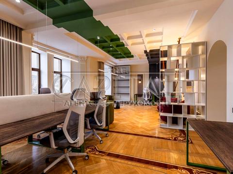 комерційна за адресою Антоновича вул. (Горького), 9