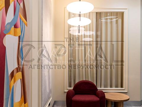 комерційна за адресою Антоновича вул. (Горького), 9