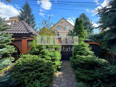 дом по адресу Вишнева