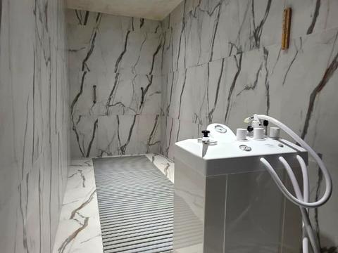 коммерческая по адресу Садовая ул., 1