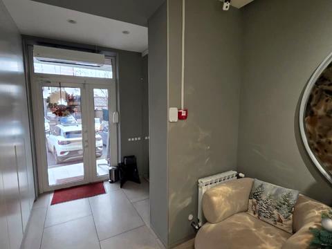 коммерческая по адресу Садовая ул., 1