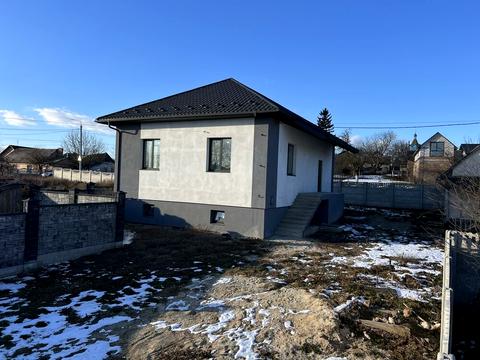 будинок за адресою Рівне, В'ячеслава Чорновола вул., 105