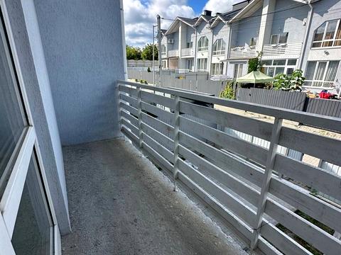 будинок за адресою Свято-Покровська вул. (Леніна)