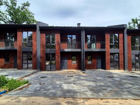 будинок за адресою Тищенка вул.