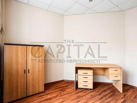 комерційна за адресою Січових Стрільців вул. (Артема), 27/41