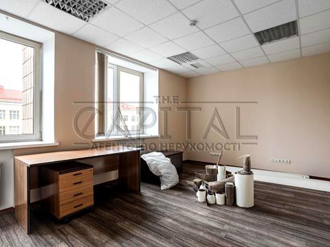 комерційна за адресою Січових Стрільців вул. (Артема), 27/41