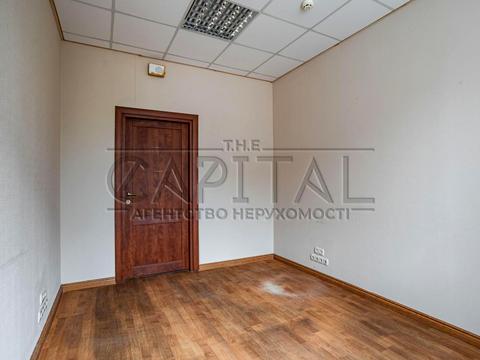 комерційна за адресою Січових Стрільців вул. (Артема), 27/41