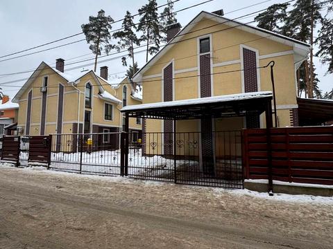 будинок за адресою Літературна вул. (Чехова)