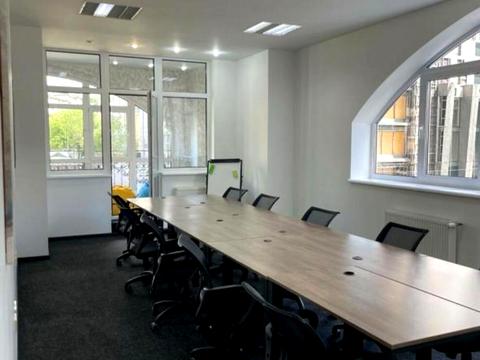 комерційна за адресою Київ, Антоновича вул. (Горького), 72