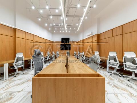 комерційна за адресою Київ, Буслівська вул., 12