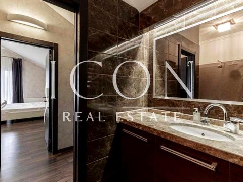 будинок за адресою с. Нові Безрадичі, Першотравнева вул.