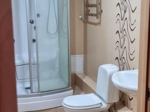 квартира за адресою Ревуцького вул., 5