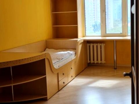 квартира за адресою Ревуцького вул., 5