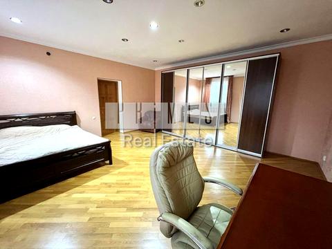 будинок за адресою Київська вул.