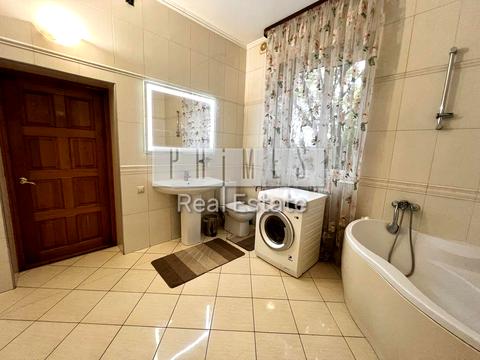 будинок за адресою Київська вул.