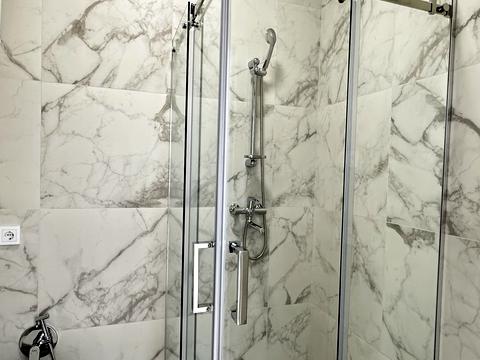 квартира за адресою Одеської громади вул. (Авдєєва-Чорноморського), 7а