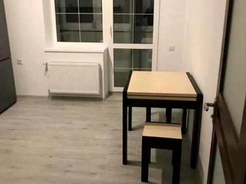 квартира за адресою Івасюка вул., 34