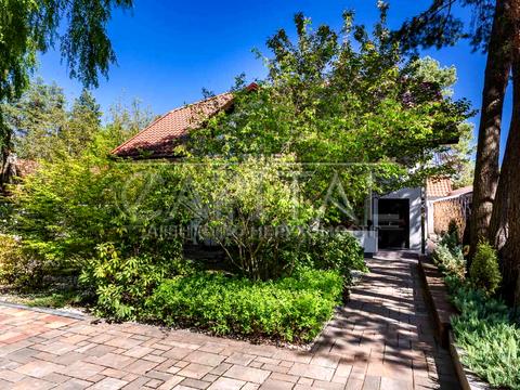 будинок за адресою 1-ша Лінія вул.