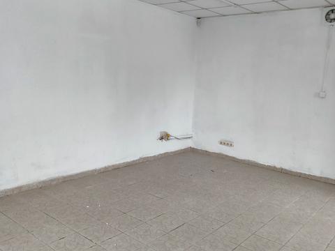 комерційна за адресою Вериківського вул., 23