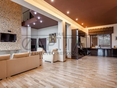 будинок за адресою с. Нові Безрадичі, Садова