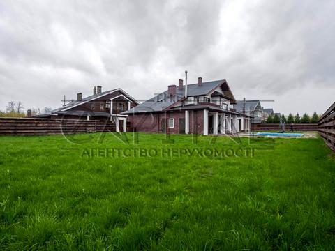 будинок за адресою с. Нові Безрадичі, Садова