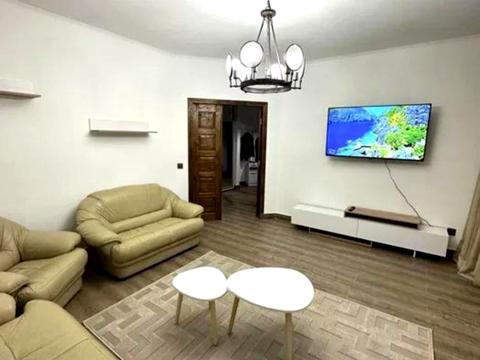 квартира за адресою Андрія Сахарова вул., 5