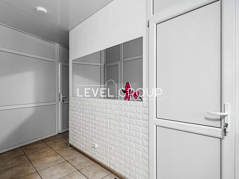 комерційна за адресою Олени Пчілки вул., 3