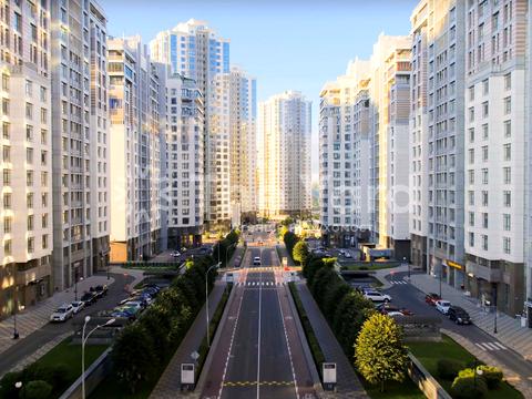 комерційна за адресою Андрія Верхогляда вул. (Михайла Драгомирова), 19-А