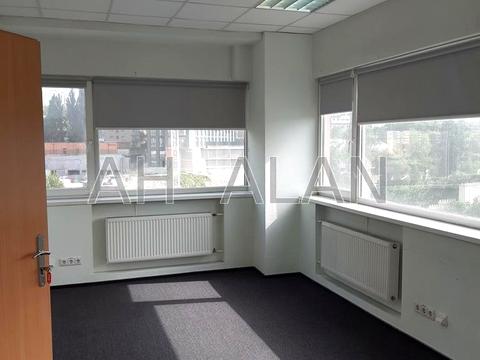 комерційна за адресою Глибочицька вул., 17