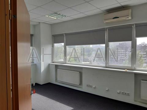 комерційна за адресою Глибочицька вул., 17