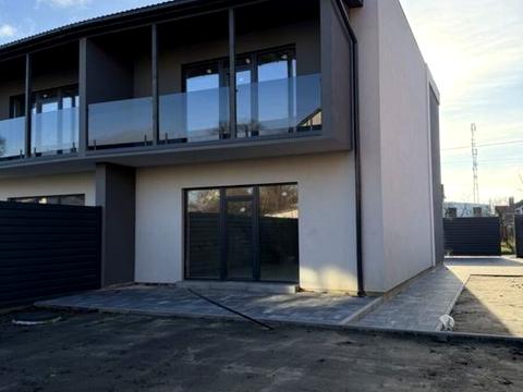 будинок за адресою 45-а Садова, 10