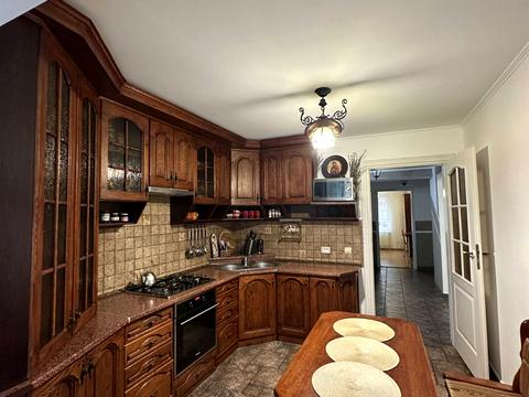 квартира по адресу Коллонтая ул., 2